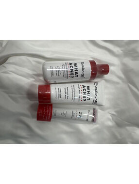 The Crème Shop What Acne? Daily Moisturizer and Spot Treatment Set